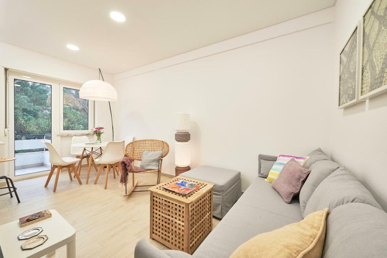 Apartment Light With Amazing Balcony, By Timecooler Lisbon